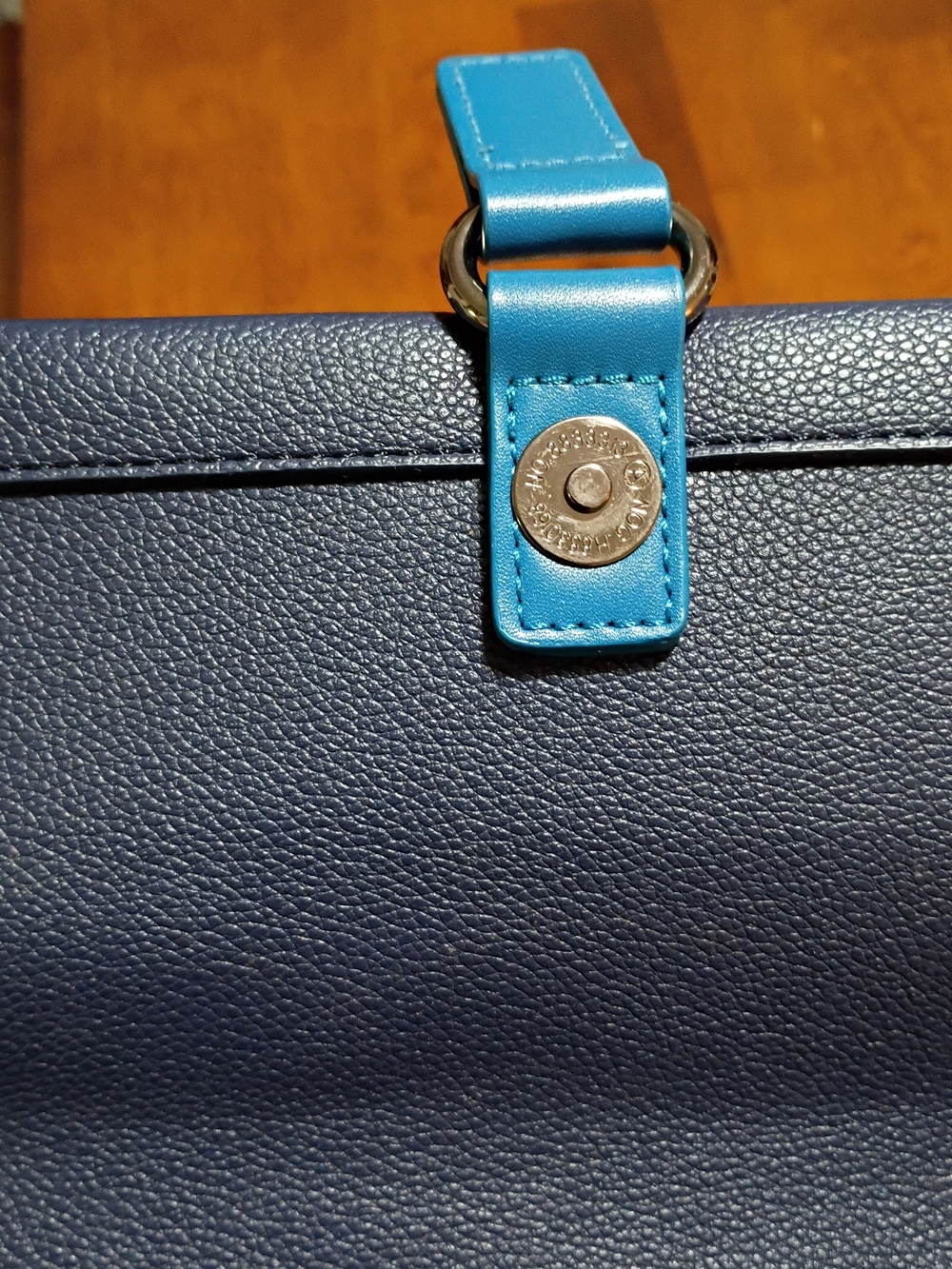 Lennon Courtney Women's Navy Blue Crossbody Bag with Teal Accent With Wallet - Picture 4 of 11